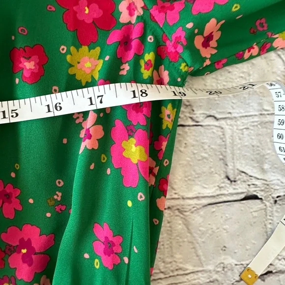 Wisp Green Floral Dresss - Picture 13 of 15